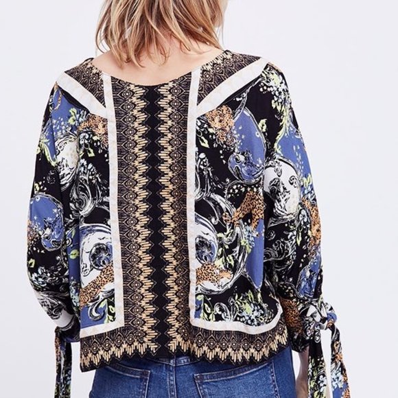 Free People Top “Catch Me If You Can" Top - Picture 4 of 16